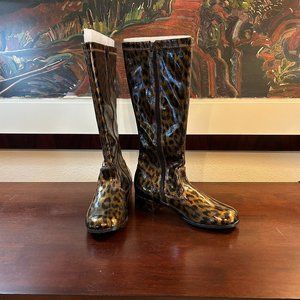 Nina Kids Girls Leopard Print "Besso" Patent Leather Boots 2.5 NEW Halloween